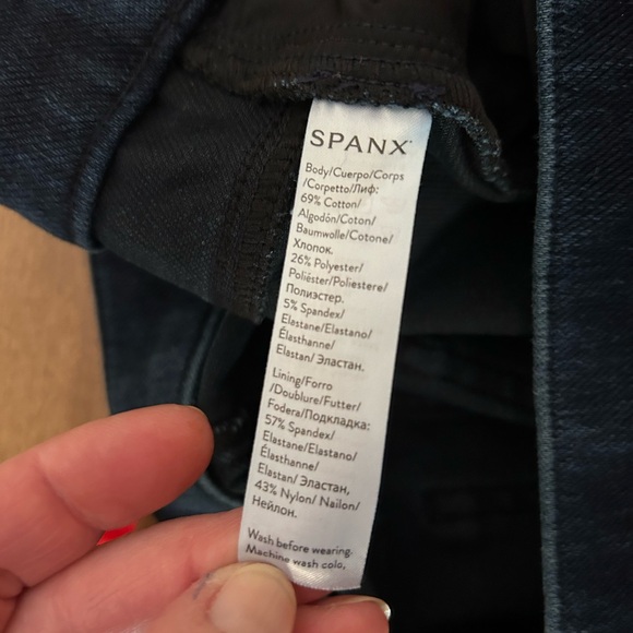 Spanx Women’s Large Denim Jegging Skinny Jeans - High Rise Dark Wash Pull-On
W - Picture 7 of 15